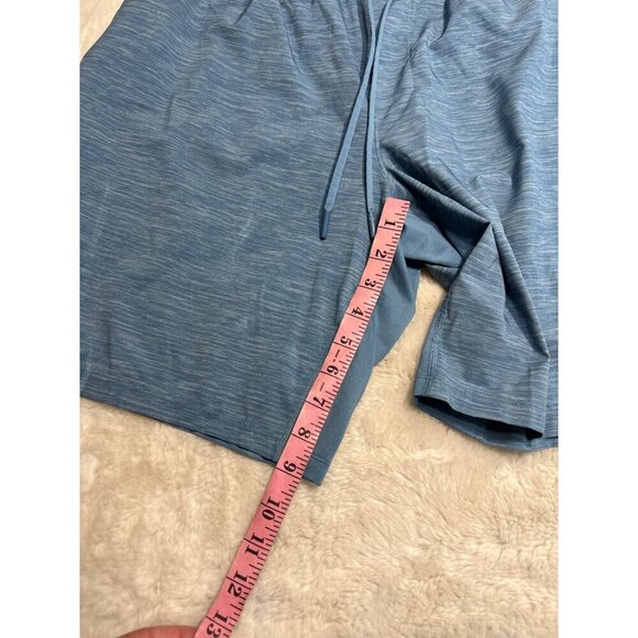 Lululemon blue lined shorts mens size XL - Picture 7 of 7